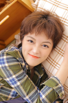 直道死亡我仍苟活于末世